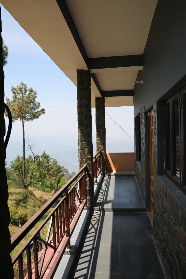 The Buransh Inn Almora Dış mekan fotoğraf