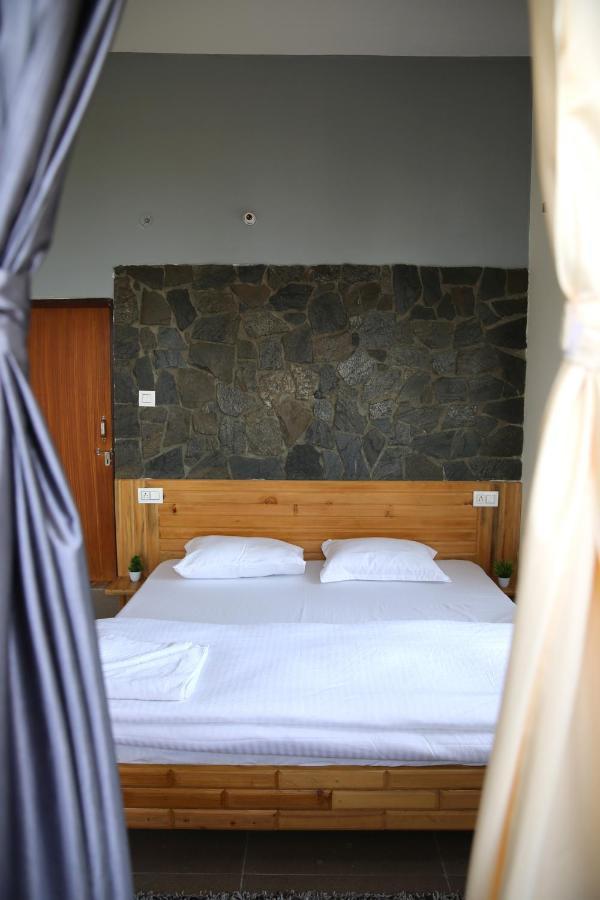 The Buransh Inn Almora Dış mekan fotoğraf