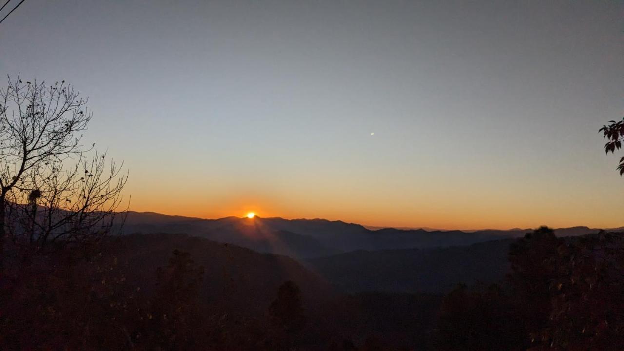 The Buransh Inn Almora Dış mekan fotoğraf